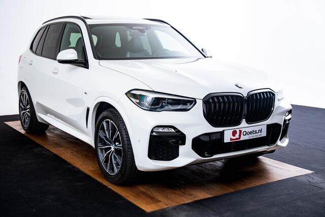 BMW X5 xDrive30d High Executive M-sport - Panoramadak - Trekhaak - Parking Assistant - Driving Assistant Professional - Night Vision - Head-Up - Stoelverwarming