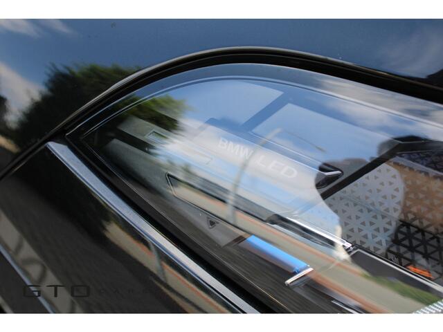 BMW X5 xDrive50e M Performance/Individual Leder/22''/M Sport/Harman Kardon/Massage/ Surround Camera/HUD/Trekhaak/ BTW