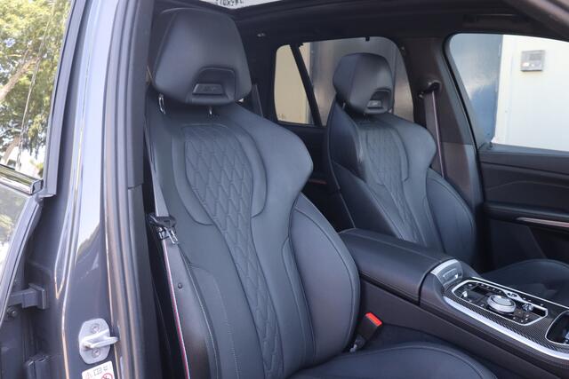 BMW X5 xDrive50e M-Sport Pro NL- Auto!! M.Stoel I SkyLounge I Carbon