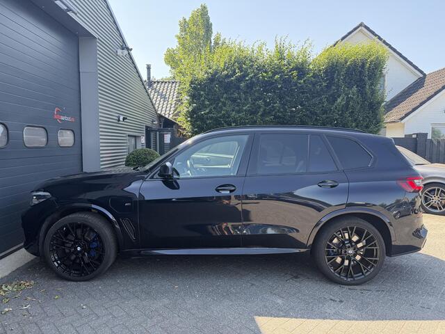 BMW X5 xDrive45e High Executive M-Sport | Luchtvering | 22 Inch Lichtmetalen Velgen | Head-Up Display | Elektrische Trekhaak |