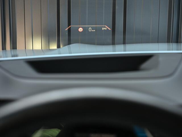 BMW X5 xDrive50e | M-Sport Pro | Panoramadak | 360 Camera | Active Cruise | Harman/Kardon | Iconic Glow | Ambiance Interieur | Stoel Ventilatie | Memory Seats | Luchtvering |