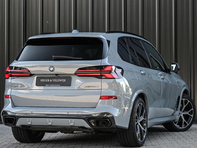 BMW X5 xDrive50e | M-Sport Pro | Panoramadak | 360 Camera | Active Cruise | Harman/Kardon | Iconic Glow | Ambiance Interieur | Stoel Ventilatie | Memory Seats | Luchtvering |