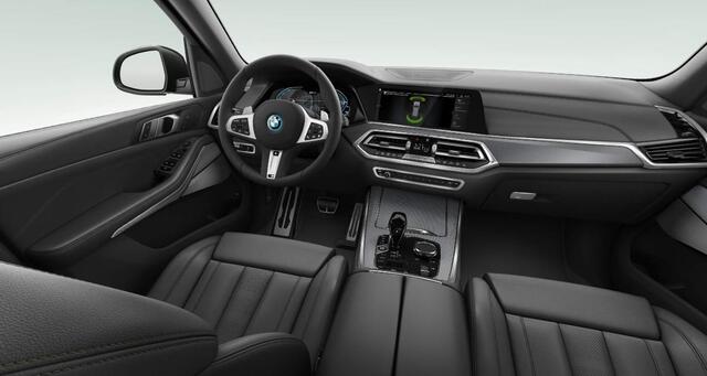 BMW X5 xDrive45e High Executive M-sport - Panoramadak - 21 inch - Comfortstoelen - Comfort Access - Parking Assistant - HiFi System