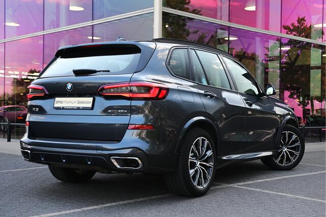 BMW X5 xDrive45e M Sport High Executive Automaat / Trekhaak / Panoramadak / Comfortstoelen / Head-Up / Adaptieve LED / PDC