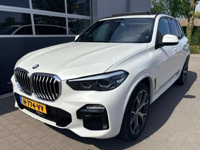 BMW X5 xDrive40i M-SPORT ** LED, NAVI+, LEDER, PANO, TREKH, MEMORY, HuD, 21-inch LMV ** UNFALLFREI - VOL. BMW ONDERH. ** ** INFORMEER OOK NAAR ONZE AANTREKKELIJKE FINANCIAL-LEASE TARIEVEN **