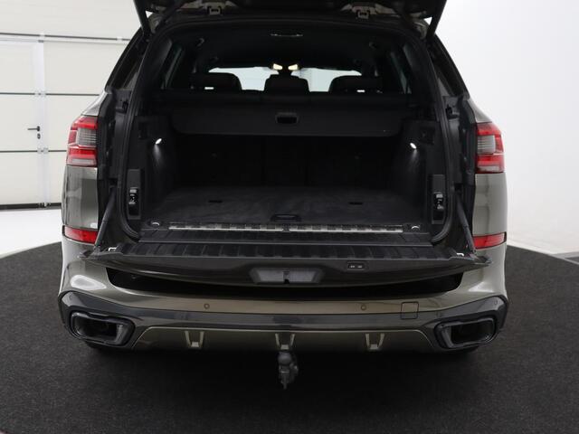 BMW X5 xDrive45e Executive M-sport | SOH 90.1% | Luchtvering | Elek. Trekhaak | Adaptive cruise | Memory | Camera | Carplay | Sfeerverlichting | Full LED | Getint glas | 20