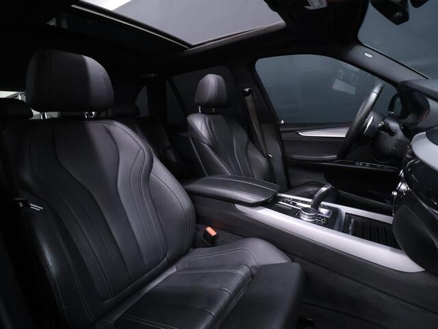 BMW X5 xDrive40e iPerformance High Executive M Sport [TREKHAAK UITKLAPBAAR, SCHUIFKANTELDAK, APPLE CARPLAY, ANDROID, MEMORY SEATS, STOELVERWARMING, CAMERA, CRUISE, PDC V+A, CLIMATE, NIEUWSTAAT]