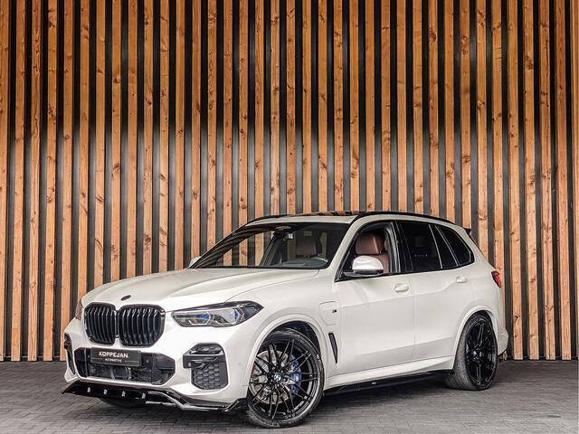 BMW X5 xDrive45e 394PK Automaat High Executive M-Sport | PANO | LASER | TREKHAAK | RIJ ASSISTENT PRO | LEDER |