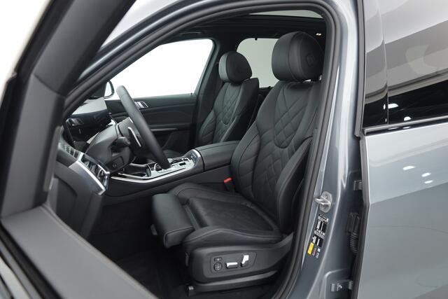 BMW X5 xDrive50e | Rijklaar! | Elek. trekhaak | Stoel+stuurverw.| Pano | HUD | Luchtvering | 360*+PDC| Harman/Kardon | Adapt. Cruise | Widescreen | Softclose | Iconic glow | 21'' V