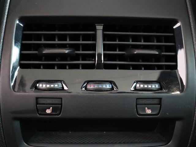 BMW X5 xDrive45e High Executive M-sport Pano Trekhaak comfortstoelen Laser Lights