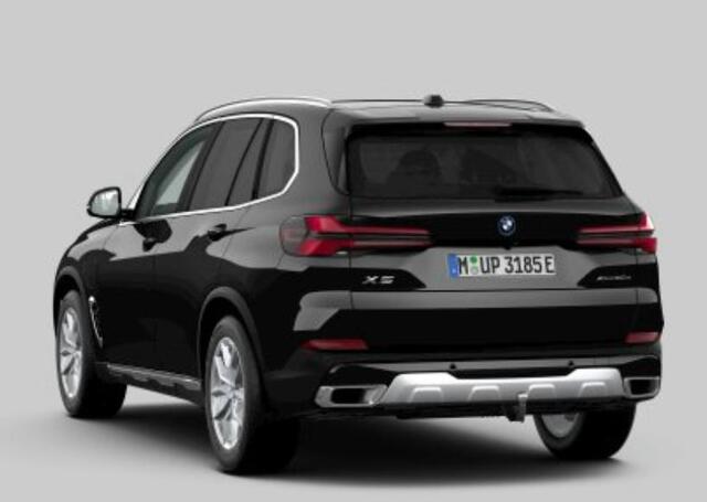 BMW X5 xDrive50e Trekhaak - Panoramadak - Driving Assistant Professional - Harman Kardon - BMW Live Cockpit Professional - Comfort Access - Sportstoelen - High Beam Assistant - Travel en Comfort systeem -
