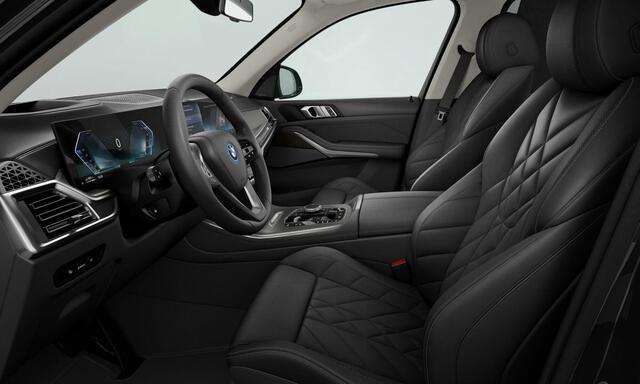 BMW X5 xDrive50e Trekhaak - Panoramadak - Driving Assistant Professional - Harman Kardon - BMW Live Cockpit Professional - Comfort Access - Sportstoelen - High Beam Assistant - Travel en Comfort systeem -