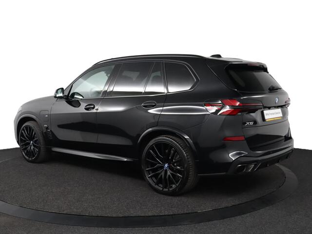 BMW X5 xDrive50e | Comfortstoelen | Panoramadak | SoH 100% | Trekhaak | Soft-Close | Stoelventilatie | 100% SOH |