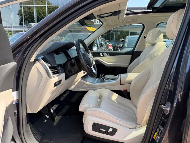 BMW X5 xDrive45e High Executive / Panoramadak / 360Camera / Head-up / Leder / 21'' / Luchtvering / Keyless / Stoelverwarming / Dodehoek / DAB / ACC