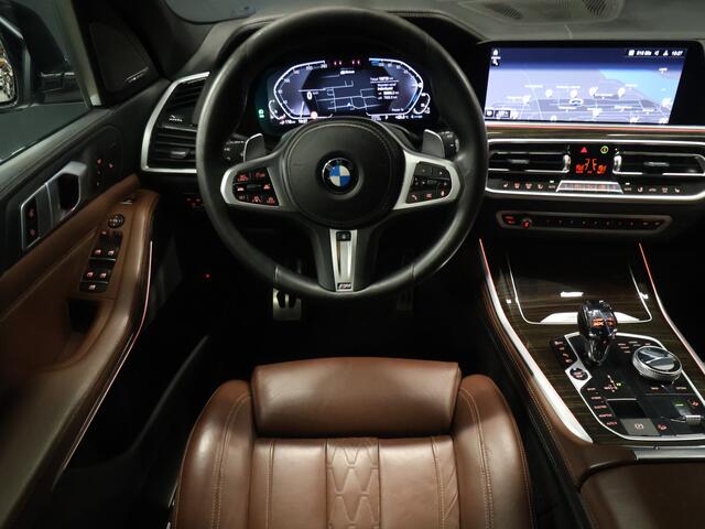 BMW X5 xDrive45e M Sport High Executive [PANORAMADAK, SKYLOUNGE, HARMAN/KARDON, HEAD-UP, LUCHTVERING, ADAPTIVE LED, APPLE CARPLAY, ANDROID, MEMORY SEATS, STOELVERWARMING, VOL LEDER, SOFT CLOSE, ELEKTRISCHE ACHTERKLEP, 360 CAMERA