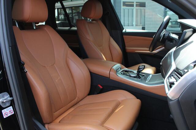 BMW X5 xDrive30d High Executive 7p. / Panoramadak / Laser / Luchtvering