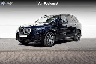bmw-x5-xdrive50e-m-sport--driving-