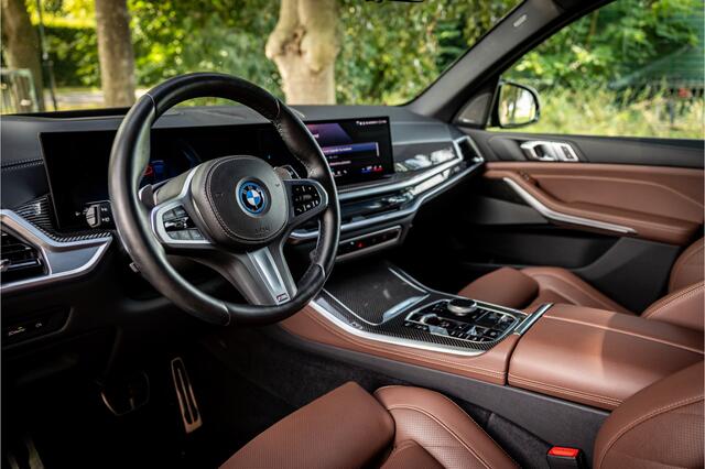 BMW X5 xDrive50e M Sport Pro 22" Carbon Harman Kardon Iconic Glow Head Up