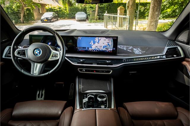 BMW X5 xDrive50e M Sport Pro 22" Carbon Harman Kardon Iconic Glow Head Up