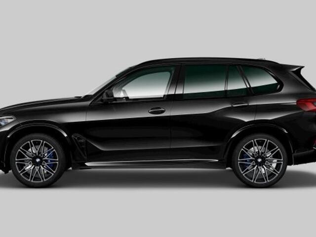 BMW X5 M Competition Skylounge | Akrapovic