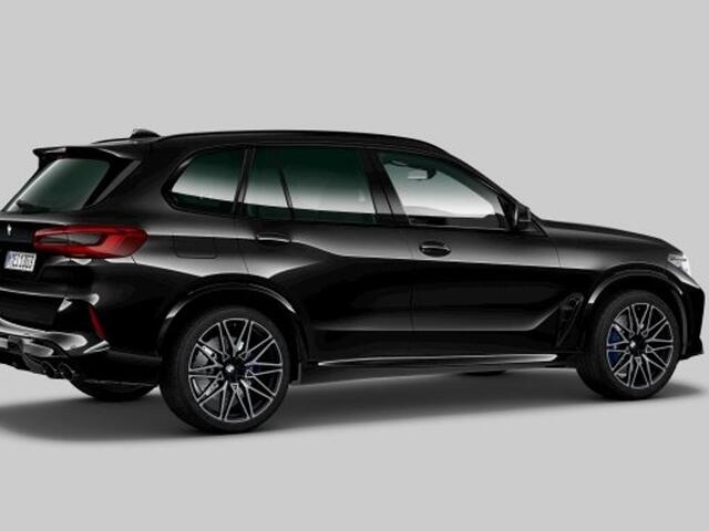 BMW X5 M Competition Skylounge | Akrapovic