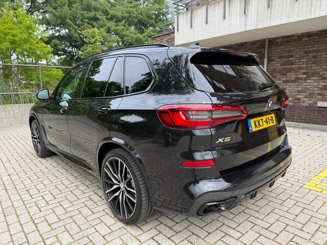 BMW X5 xDrive45e Executive Dealer Onderhouden