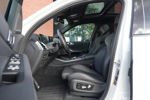 BMW X5 xDrive50e M-Sport Pro M-Seats Sky-Lounge CoPilot