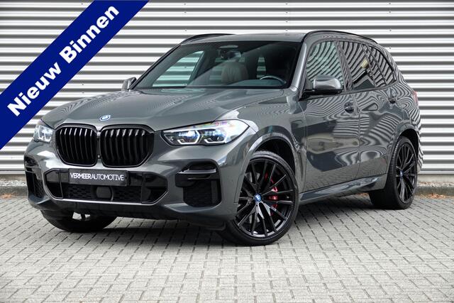BMW X5 xDrive45e High Executive | M-Sport | Panodak | Achteras Besturing | Laser | HUD |