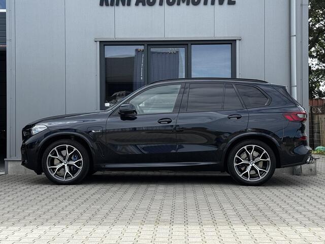 BMW X5 xDrive45e High Executive 398 PK | Carbon | Sky lounge | 4 wiel sturing | Trekhaak
