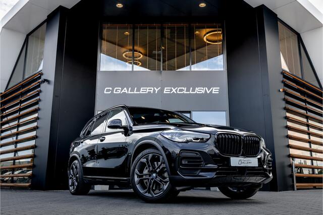 BMW X5 xDrive45e Executive - Panorama | Luchtvering | ACC | Keyless