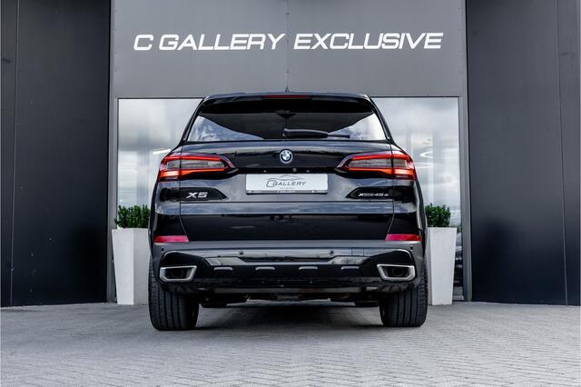 BMW X5 xDrive45e Executive - Panorama | Luchtvering | ACC | Keyless