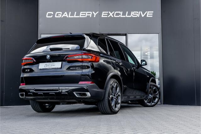 BMW X5 xDrive45e Executive - Panorama | Luchtvering | ACC | Keyless