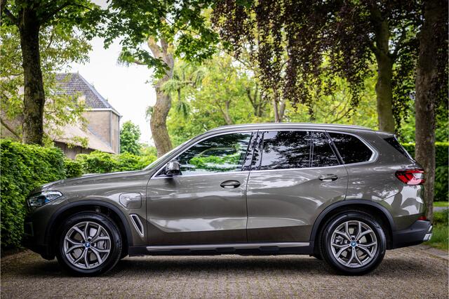 BMW X5 xDrive45e High Executive Full Manhattan Sky Lounge Massage Stoelventilatie Laser