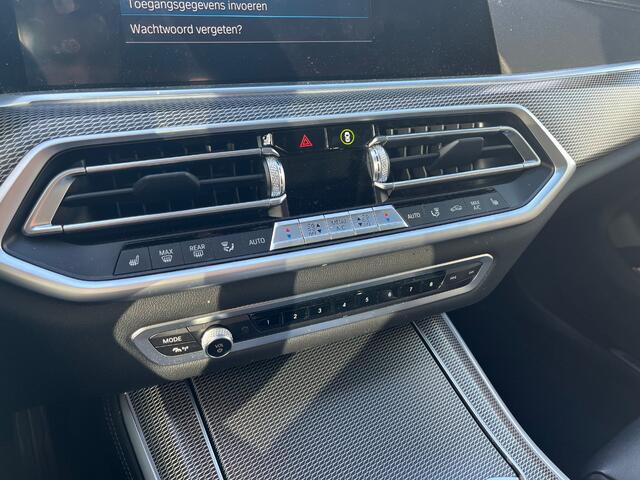 BMW X5 xDrive45e 395PK High Executive M / Luchtvering / Panoramadak / Memory Seats / Bowers & Wilkins / 360 Camera / Stoelverwarming