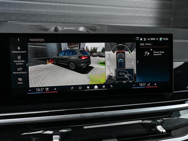 BMW X5 xDrive50e M-Sport Pro | Panoramadak met skylounge | Bowers en Wilkins | Alcantare hemel | Assisted driving prof. | Elektr. trekhaak | Comfort seats | Stoelventilatie en verwarming | Massage |