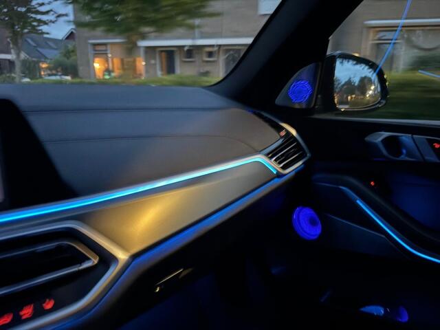 BMW X5 XDRIVE45E M-Sport Bowers en Wilkins Pano Softclose Laser Trekhaak Mooi vol uitgevoerd!