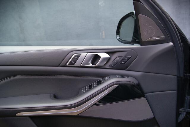 BMW X5 xDrive45e 394PK High Ex. M-Sport Vol! Skylounge/Schaalstoelen/Laser/Softclose/Massage/360