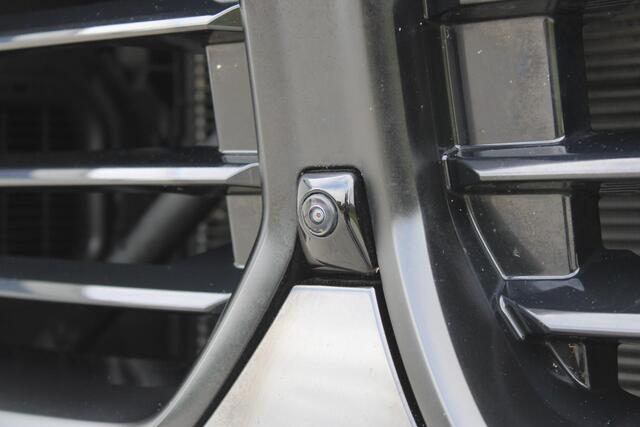 BMW X5 M Competition | Memory seats | Stoelverwarming/verkoeling | Head-up display | Massage stoelen | Schuif/kantel dak | Trekhaak | Bowers & Wilkins audio | 360° camera | Softclose |