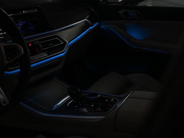 BMW X5 xDrive45e High Executive M-Sport | Panoramadak | Active Cruise | 360 Camera | HiFi | HUD | Luchtvering | Memory | Stoelverwarming | Ambiance Interieur | Trekhaak | Dealeronderhouden | BMW Laser |