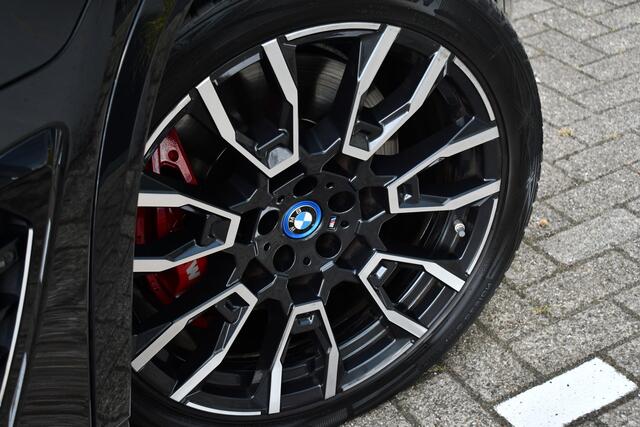 BMW X5 xDrive50e M-Sport Pro Skylounge Trekh ACC Comf-seat 360 H/K HUD Soft-close