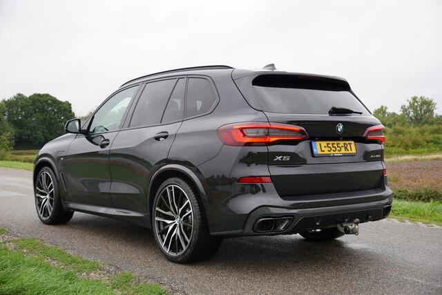 BMW X5 xDrive45e High Executive / BTW / Pano / Trekhaak / Sky Lounge / Co Pilot /