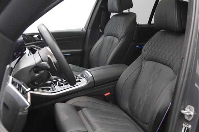 BMW X5 xDrive50e 490 PK M-Sport PHEV, Dravit Grau, Bowers & Wilkins Sound, Sky Lounge Panoramadak, Individual Leder, Soft-Close