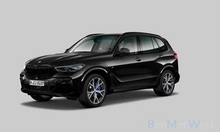 BMW X5 M50d High Executive | BTW auto | Driving