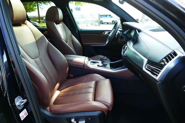 BMW X5 xDrive40i 340pk High Executive. Panodak,
