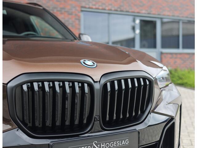 BMW X5 50e xDrive | Macadamia - Pano - Trekhaak