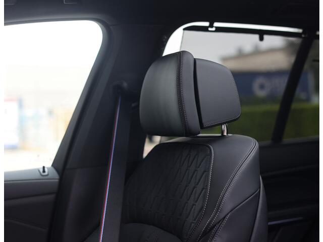 BMW X5 50e xDrive | Pano - Trekhaak - Massage