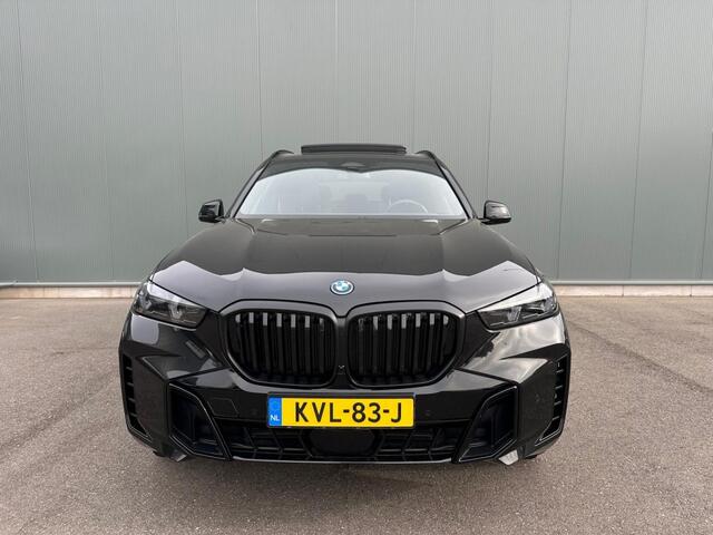 BMW X5 xDrive50e PANORAMADAK | TREKHAAK !