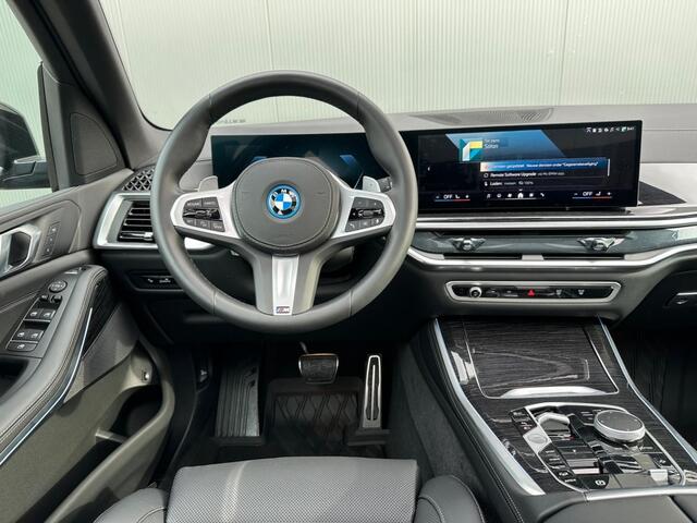 BMW X5 xDrive50e PANORAMADAK | TREKHAAK !