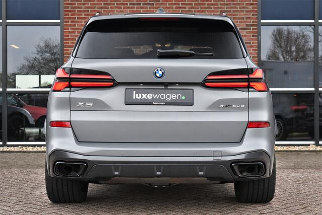 BMW X5 xDrive50e M-Sport Frozen-grey Pano Trekh Massage ACC 360 HUD 4WS Soft-close H/K