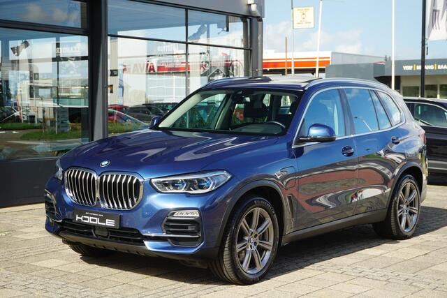 BMW X5 xDrive45e High Executive | 94% Soh | Pano | Trekhaak | Soft close